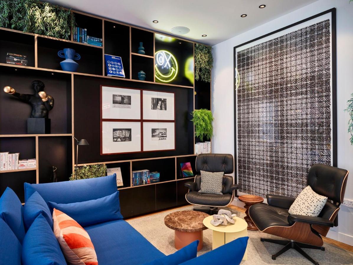 Citizenm London Victoria Station Hotel ภายนอก รูปภาพ